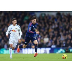 Rød og hvit vs. mørkeblå: En draktkamp i ligacup-oppgjøret